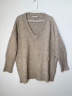 Wool Blend Relaxed V-Neck Sweater in Tan Size Medium/Large The Native One